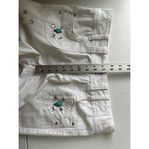 Blue Identity White Capri Pants With Rhinestone Embellishments Size 4 - Picture 5 of 6